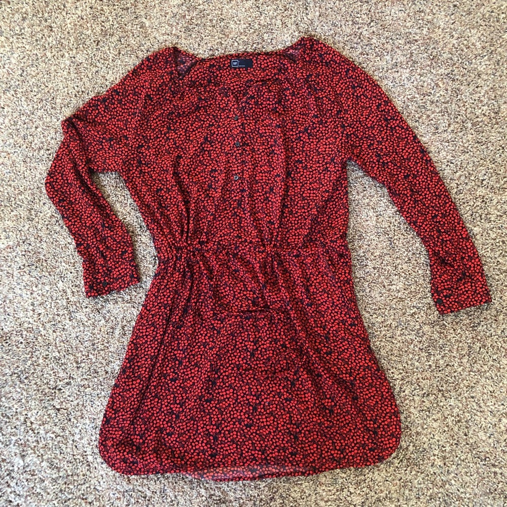 Gap Size L tie waist curved hem dress